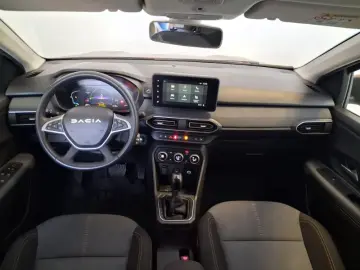 DACIA JOGGER 1.6 Hybrid 140HP EXTREME