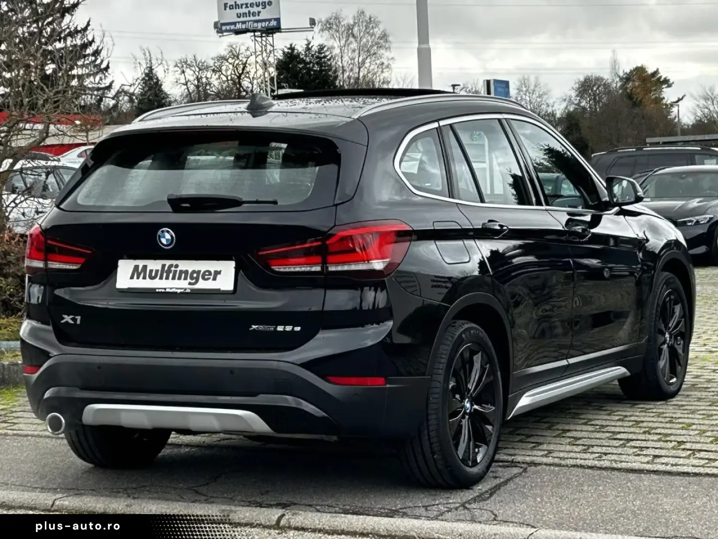 BMW X1 x25e Sports.HUD ACC PanoD.KomfZ.LED Navi  18