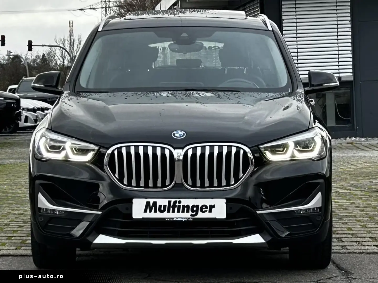 BMW X1 x25e Sports.HUD ACC PanoD.KomfZ.LED Navi  18