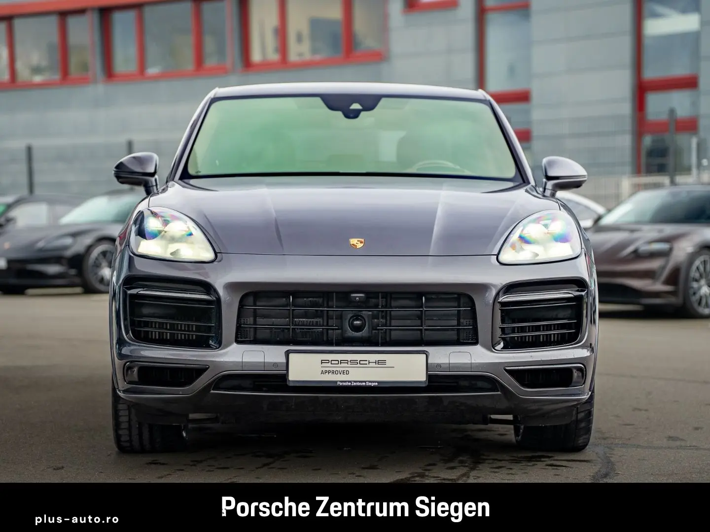 PORSCHE Cayenne E-Hybrid Coupe Sport Design Luftfederung