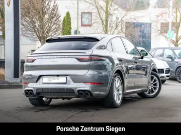 PORSCHE Cayenne E-Hybrid Coupe Sport Design Luftfederung