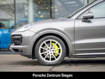 PORSCHE Cayenne E-Hybrid Coupe Sport Design Luftfederung