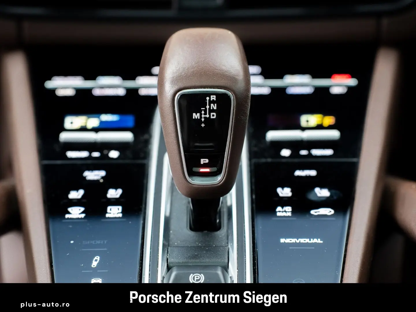 PORSCHE Cayenne E-Hybrid Coupe Sport Design Luftfederung