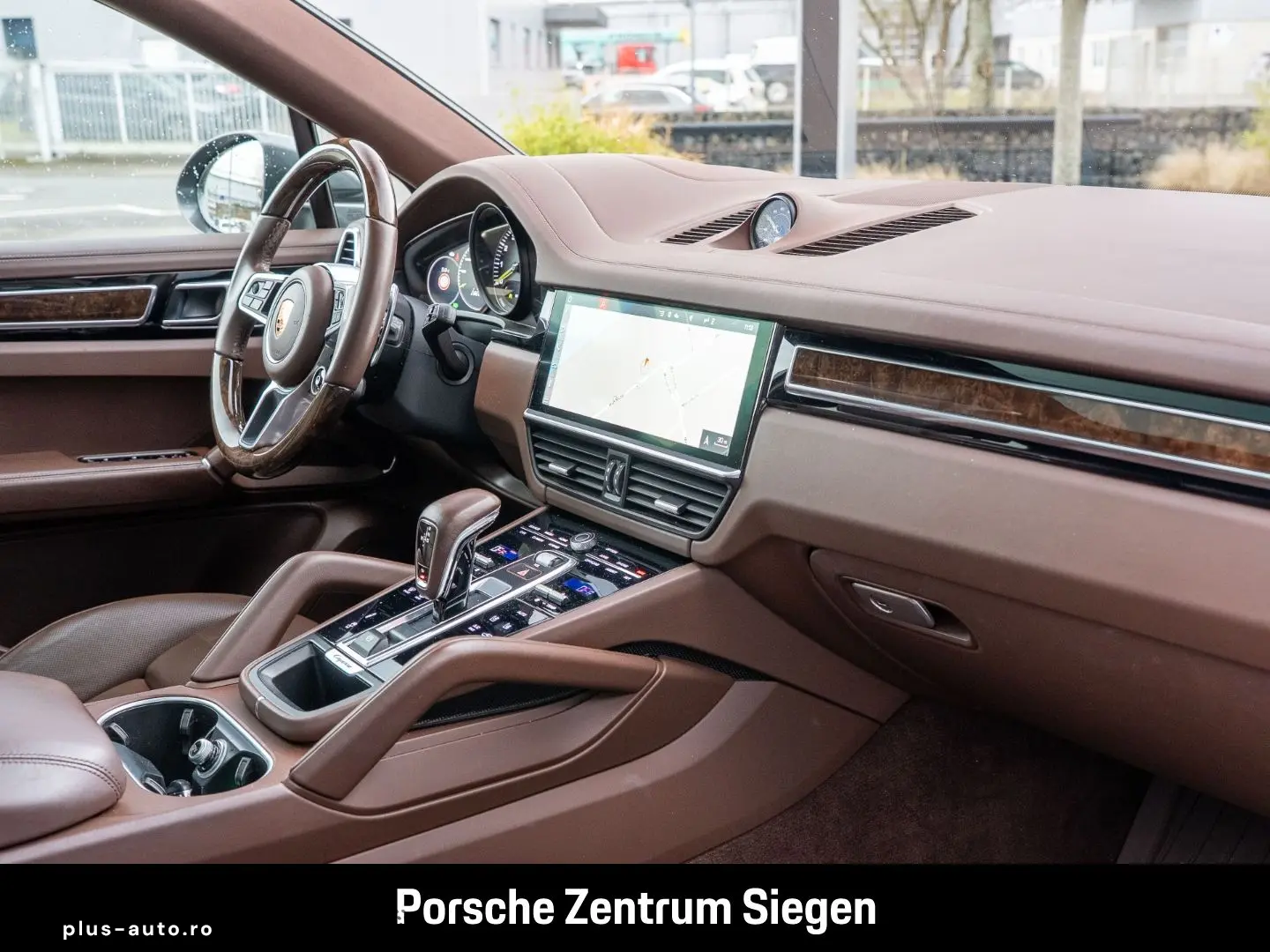 PORSCHE Cayenne E-Hybrid Coupe Sport Design Luftfederung