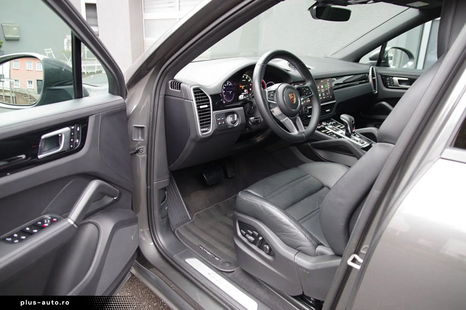 PORSCHE Cayenne Coupe E-Hybrid Luft InnoDrive 18-W 360