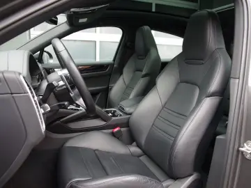 PORSCHE Cayenne Coupe E-Hybrid Luft InnoDrive 18-W 360