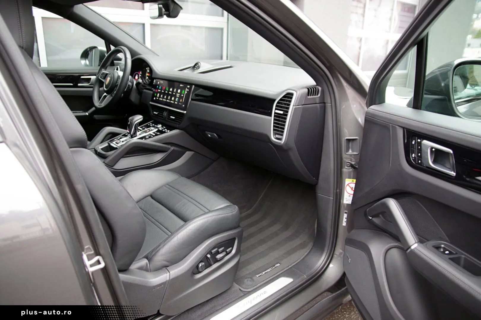 PORSCHE Cayenne Coupe E-Hybrid Luft InnoDrive 18-W 360