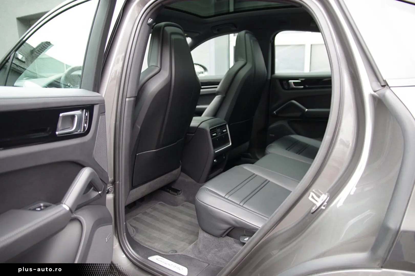 PORSCHE Cayenne Coupe E-Hybrid Luft InnoDrive 18-W 360