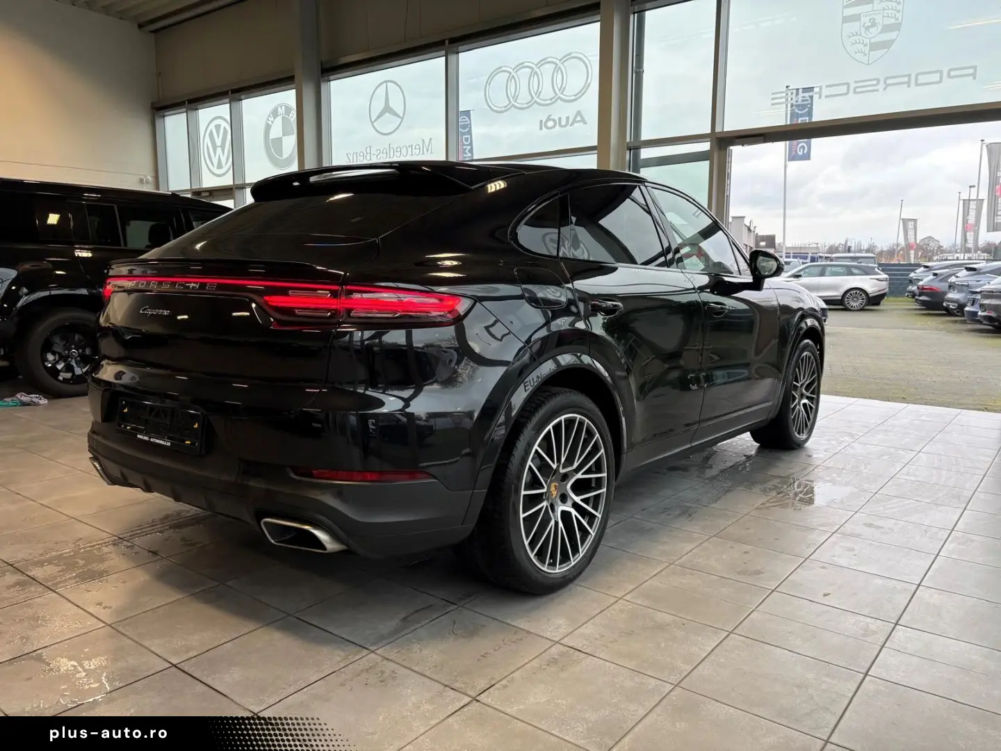 PORSCHE Cayenne Coupe E-Hybrid