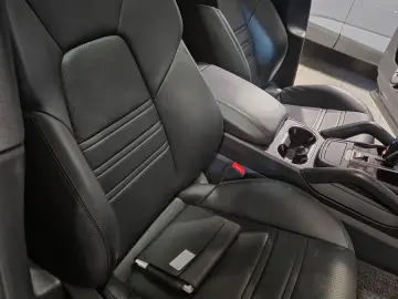 PORSCHE Cayenne Coupe E-Hybrid