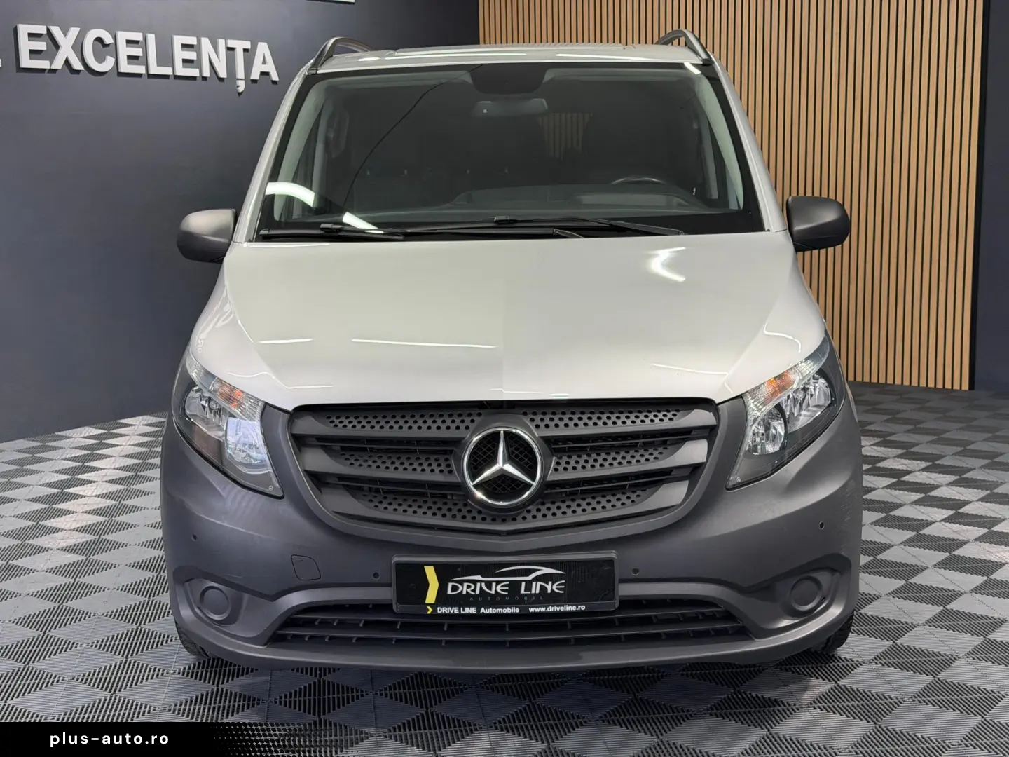 Mercedes-Benz Vito Tourer 116 CDI Pro extralung 9- Locuri