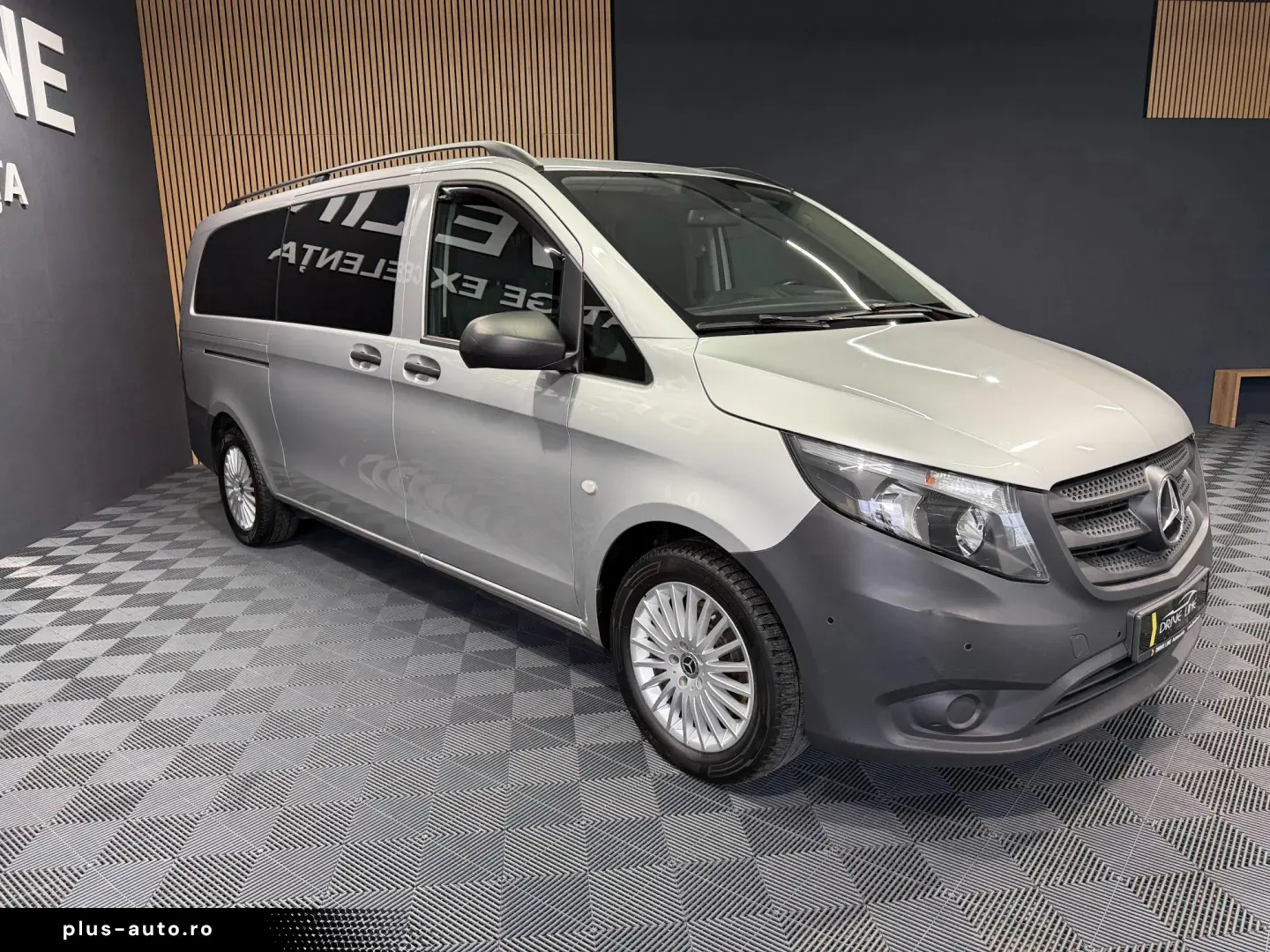 Mercedes-Benz Vito Tourer 116 CDI Pro extralung 9- Locuri