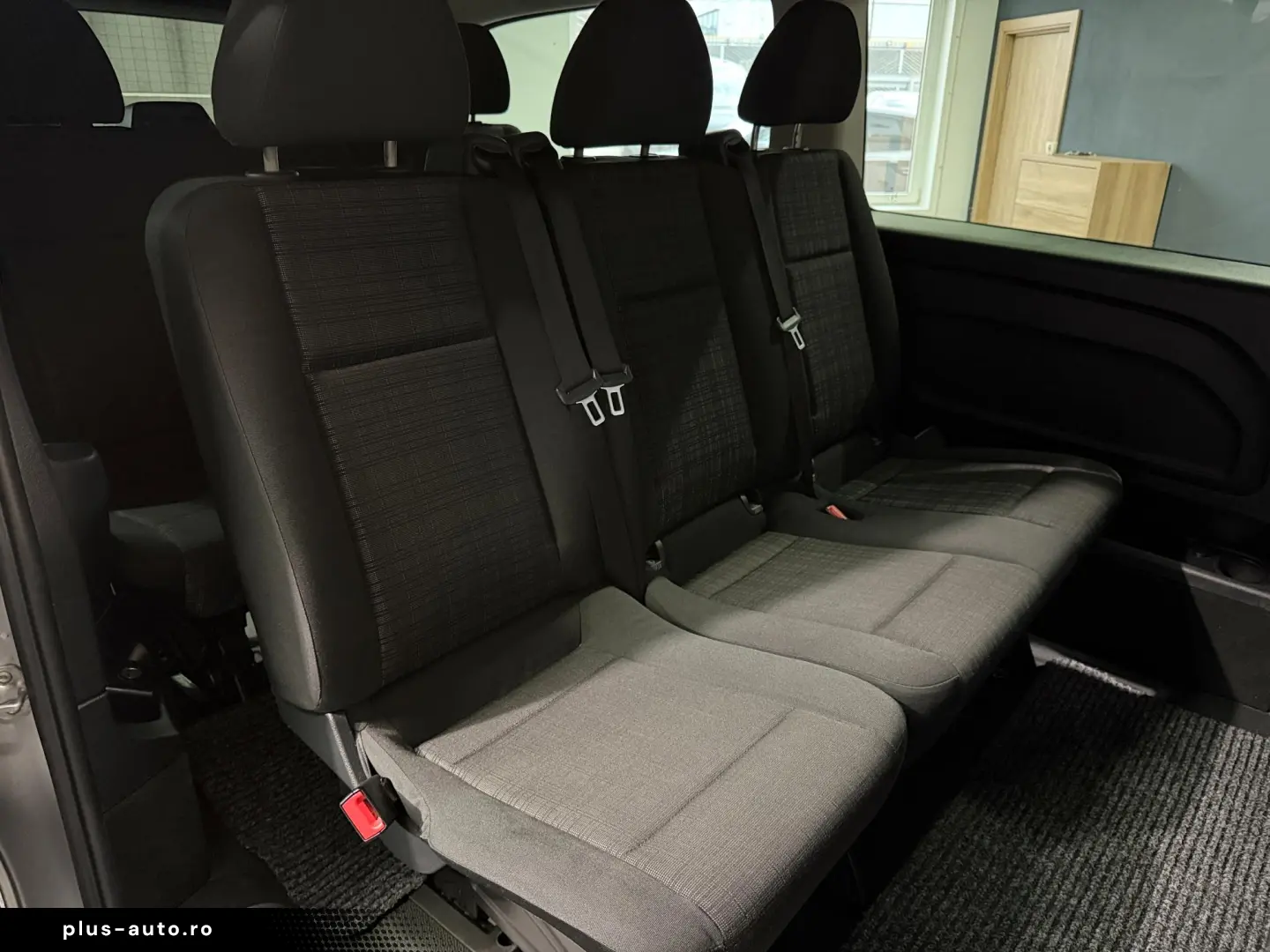 Mercedes-Benz Vito Tourer 116 CDI Pro extralung 9- Locuri