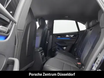 PORSCHE Macan 4 Surround-View BOSE Abstandstempomat LED