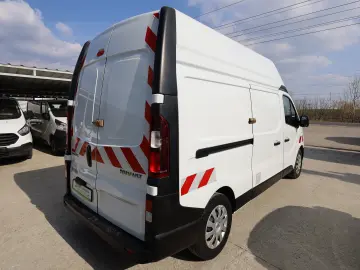 Renault Trafic L2H2 2.0D 145CP