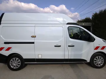 Renault Trafic L2H2 2.0D 145CP