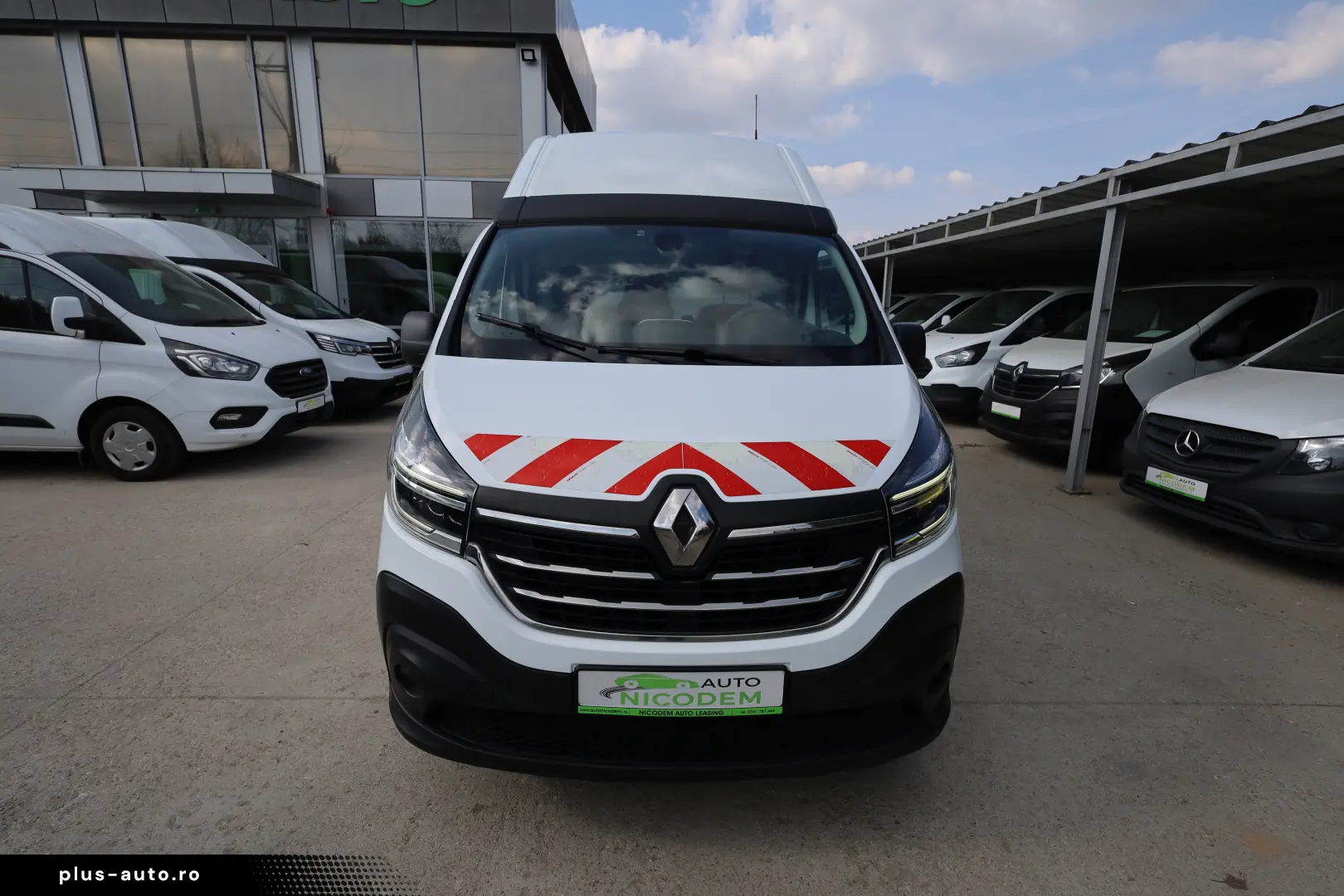 Renault Trafic L2H2 2.0D 145CP