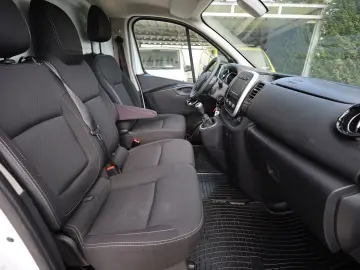 Renault Trafic L2H2 2.0D 145CP