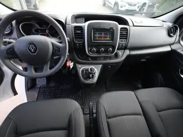 Renault Trafic L2H2 2.0D 145CP