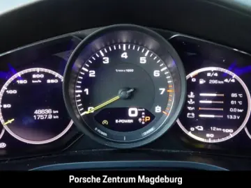 PORSCHE Cayenne E-Hybrid Coupe BOSE PANO MATRIX PASM