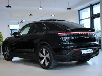 PORSCHE Macan 4  LED ACC BOSE KAM Ambiente DAB AppleCP