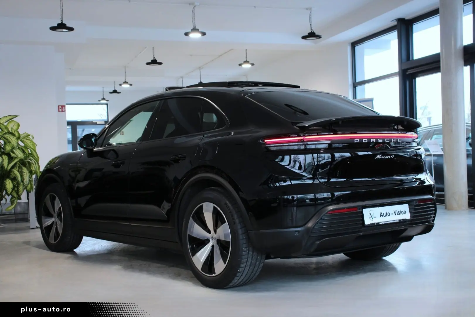 PORSCHE Macan 4  LED ACC BOSE KAM Ambiente DAB AppleCP