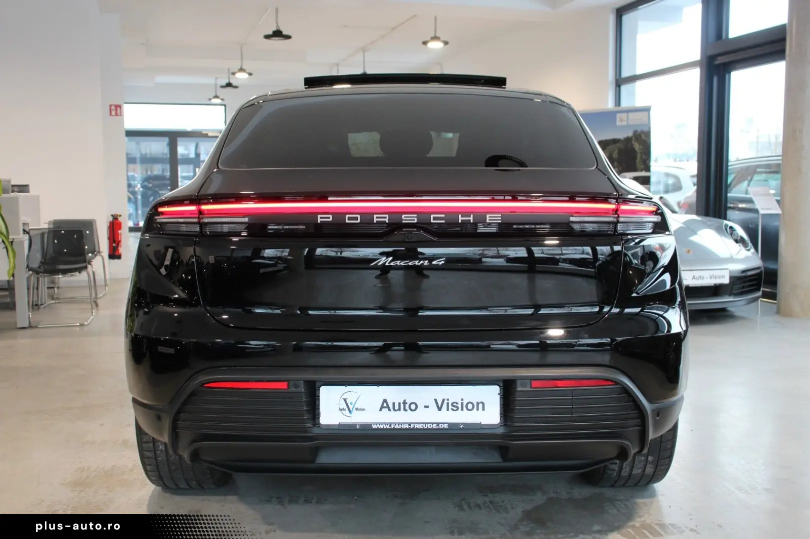 PORSCHE Macan 4  LED ACC BOSE KAM Ambiente DAB AppleCP