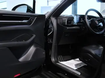 PORSCHE Macan 4  LED ACC BOSE KAM Ambiente DAB AppleCP