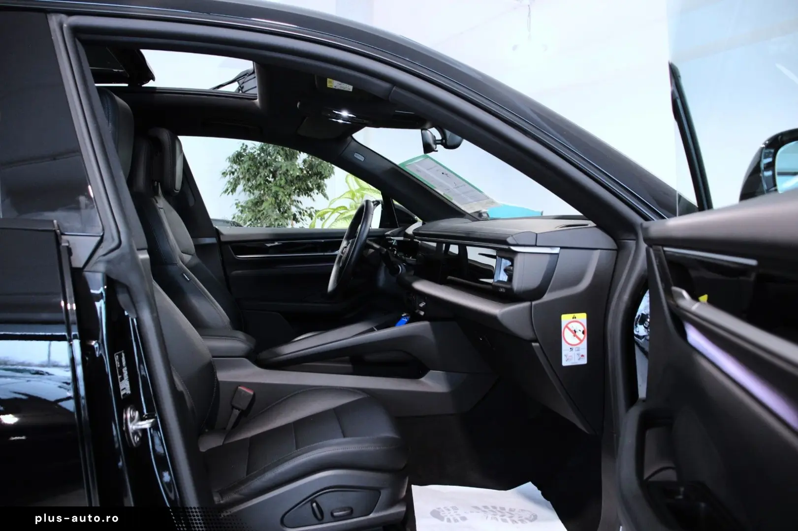 PORSCHE Macan 4  LED ACC BOSE KAM Ambiente DAB AppleCP