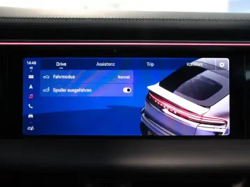 PORSCHE Macan 4  LED ACC BOSE KAM Ambiente DAB AppleCP