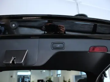 PORSCHE Macan 4  LED ACC BOSE KAM Ambiente DAB AppleCP