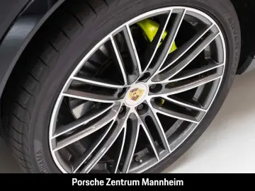 PORSCHE Cayenne E-Hybrid Coupe Sportabgas Luft Anhängerk