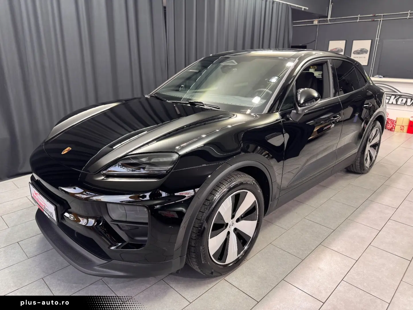 PORSCHE Macan Electric 4 PANORAMA BOSE LED