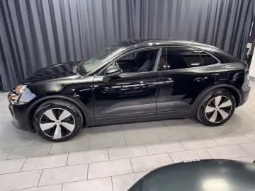 PORSCHE Macan Electric 4 PANORAMA BOSE LED