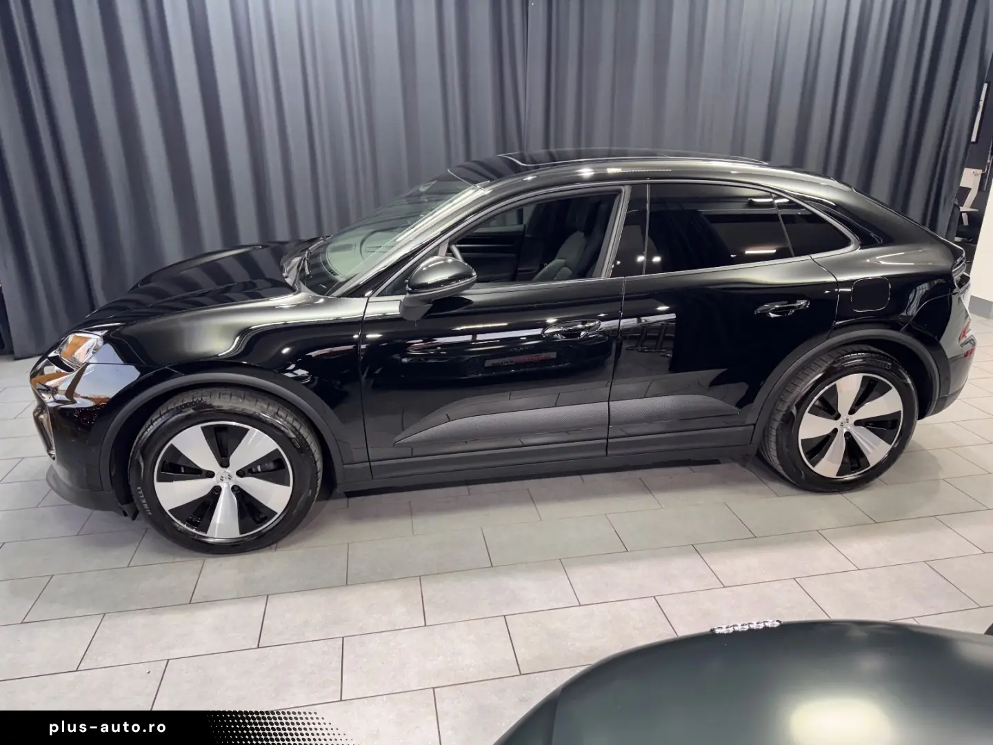 PORSCHE Macan Electric 4 PANORAMA BOSE LED