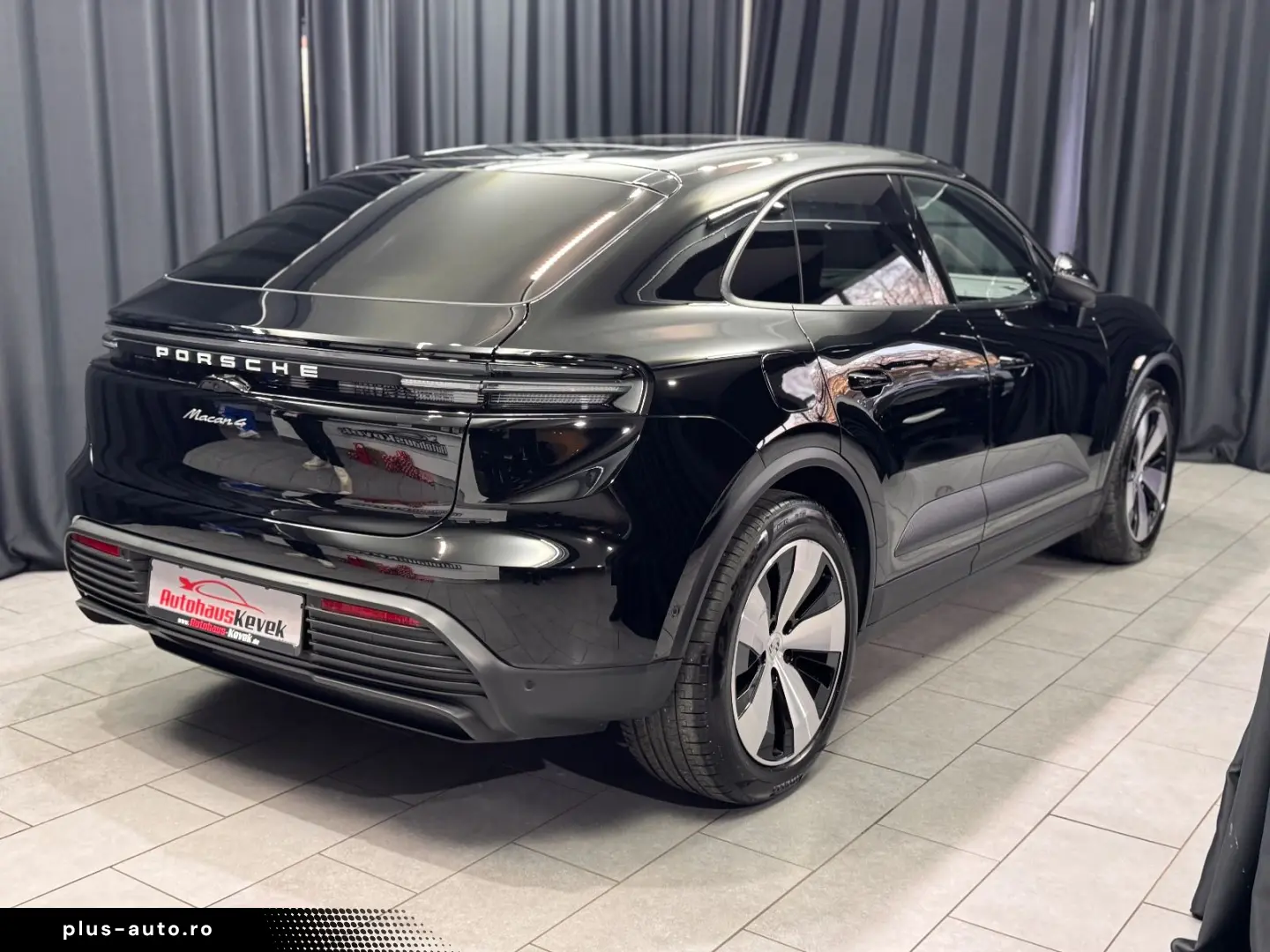 PORSCHE Macan Electric 4 PANORAMA BOSE LED