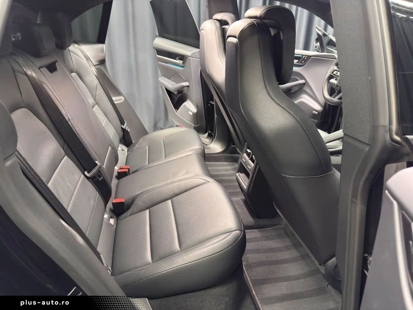 PORSCHE Macan Electric 4 PANORAMA BOSE LED