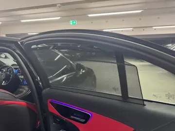 Mercedes-Benz C 300 e AMG Digital Light Distronic