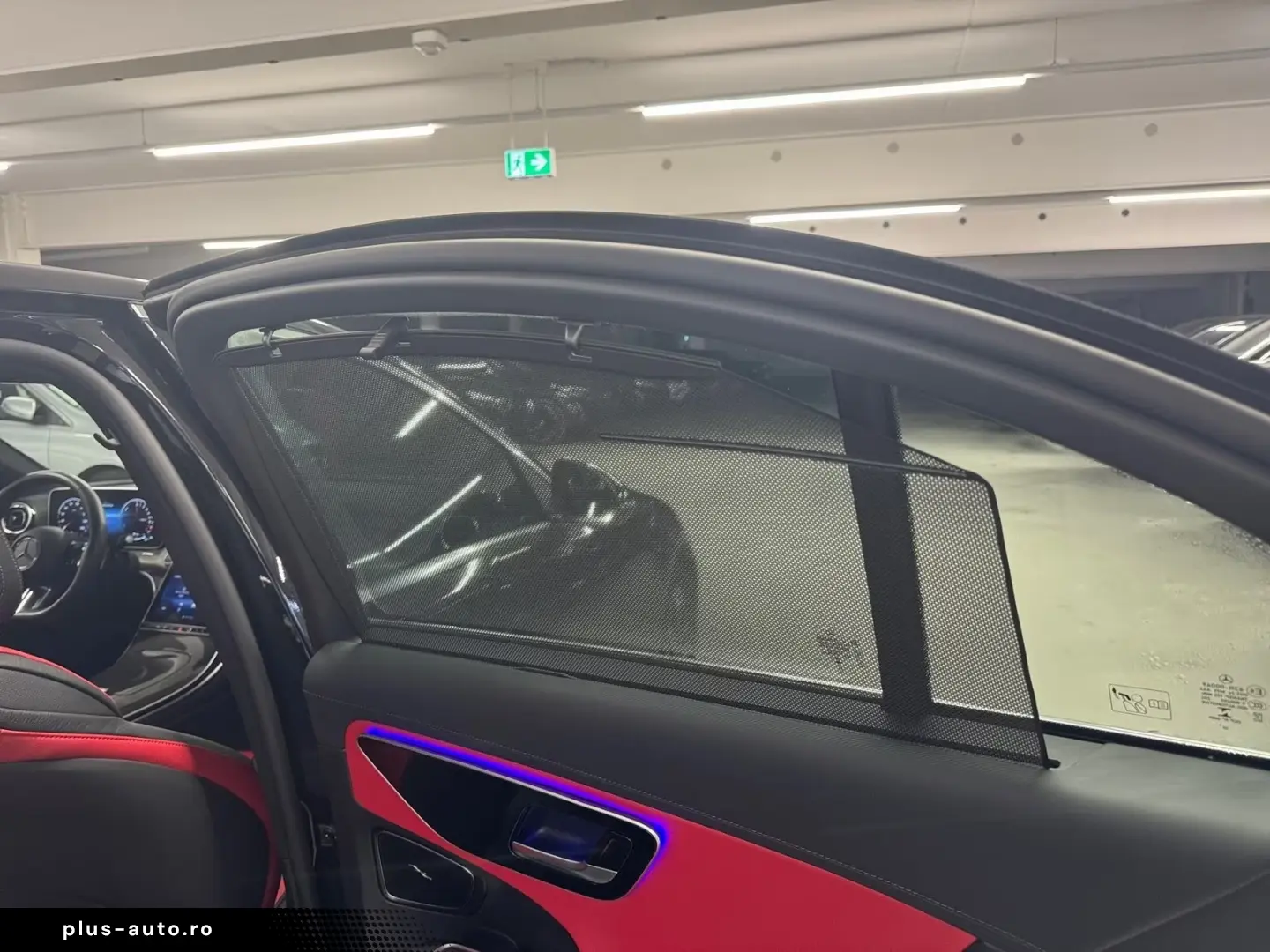 Mercedes-Benz C 300 e AMG Digital Light Distronic