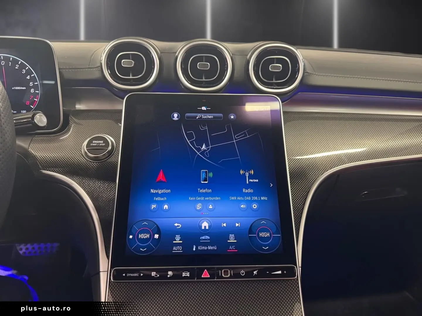 Mercedes-Benz C 300 e AMG Digital Light Distronic