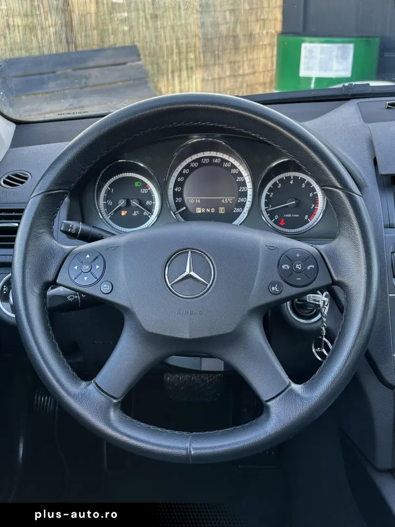 Mercedes-Benz C 180 CGI Automatik BlueEFFICIENCY Avantgarde