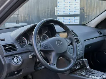 Mercedes-Benz C 180 CGI Automatik BlueEFFICIENCY Avantgarde