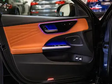 Mercedes-Benz C 300 e Limousine AMG-Line LED 360
