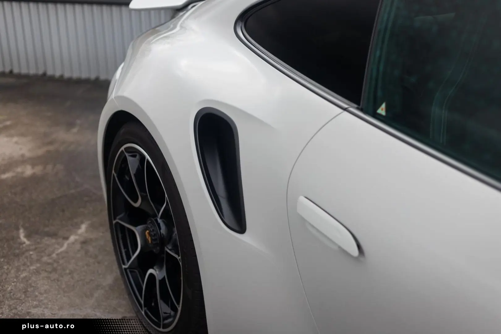 PORSCHE 992 992 3.8 Turbo S