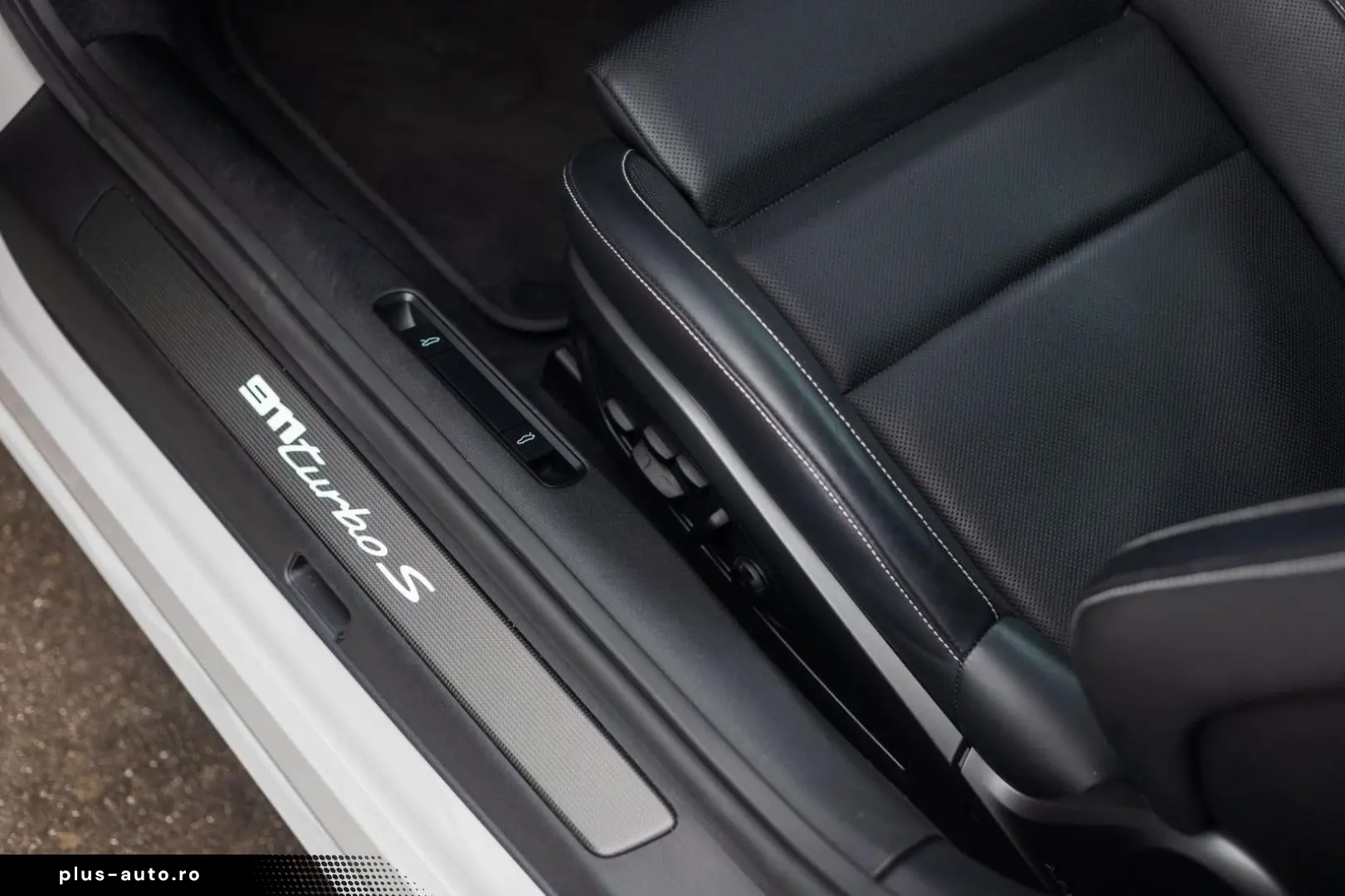 PORSCHE 992 992 3.8 Turbo S