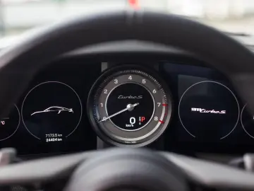 PORSCHE 992 992 3.8 Turbo S