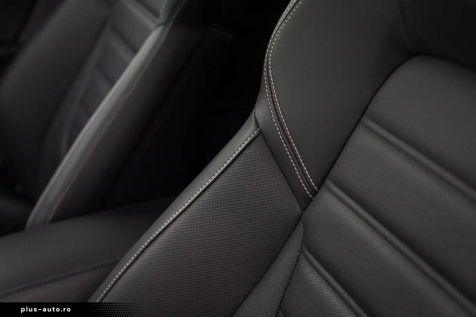 PORSCHE 992 992 3.8 Turbo S