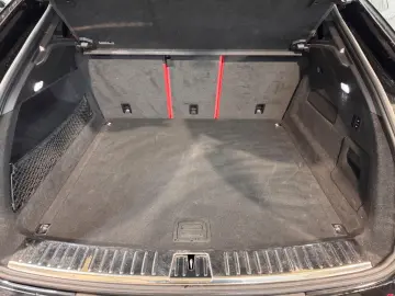 PORSCHE Cayenne Coupe Platinum DIST AIR PANO CHRONO 360