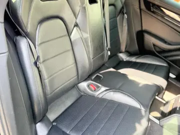 Porsche Panamera 4 4x4   Fab.- 05.2025   2.9 Benzina 354 Cp