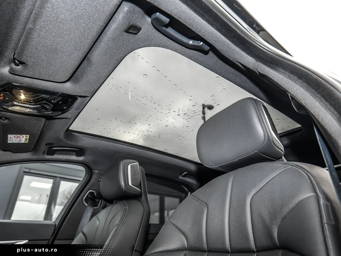 BMW 750e xDrive Pano DAP PAP Massage Iconic Glow Exe